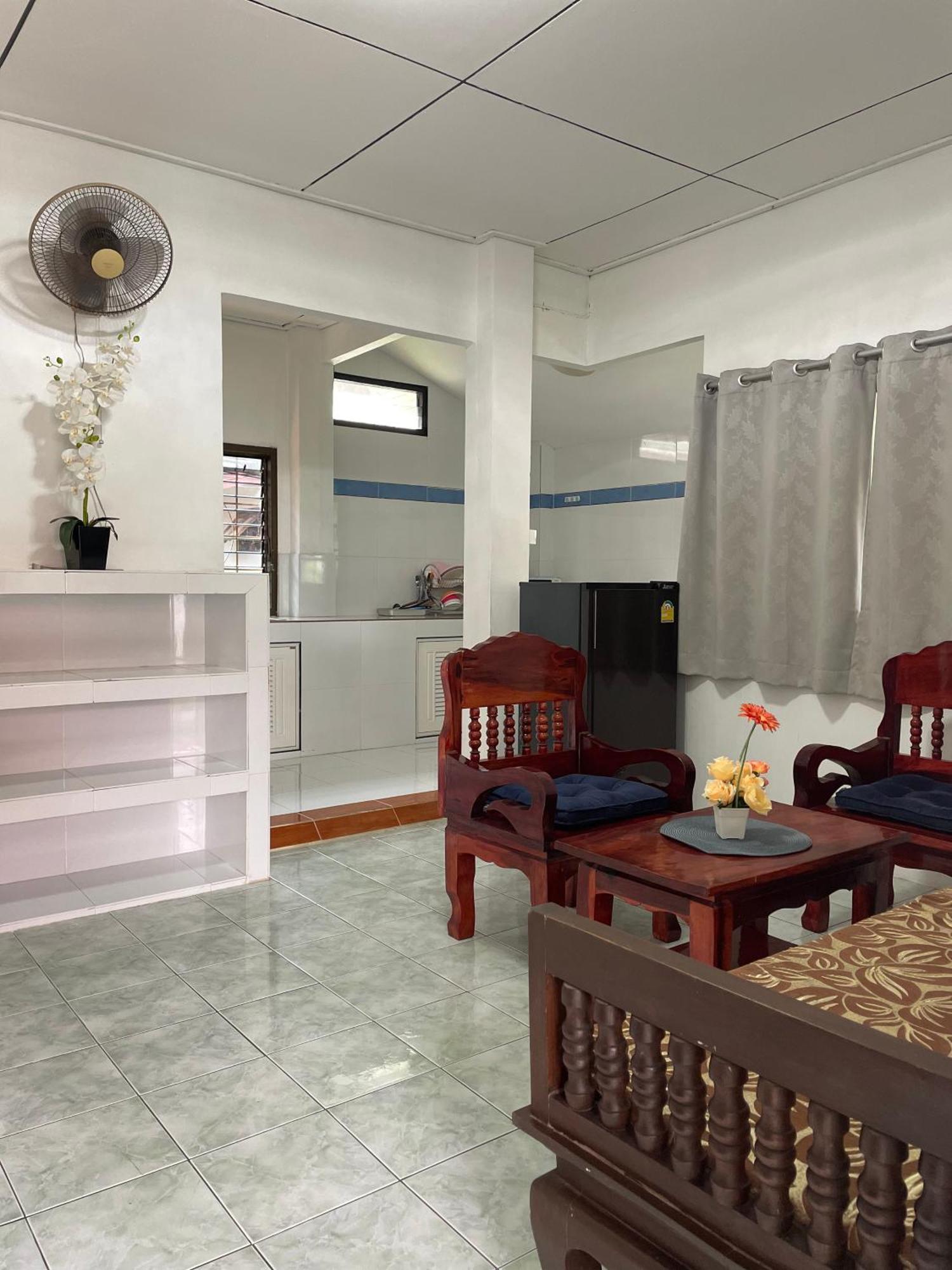 Sunrise Beach Villa Surat Thani Quarto foto